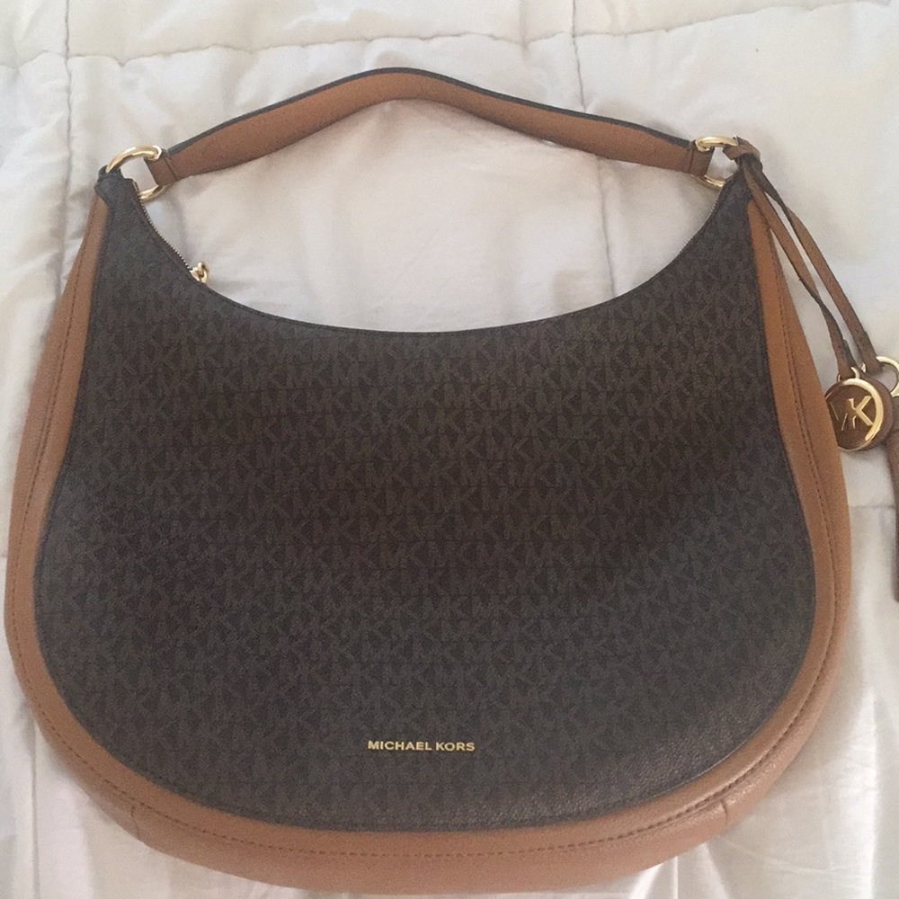 Michael Kors Hobo Bag